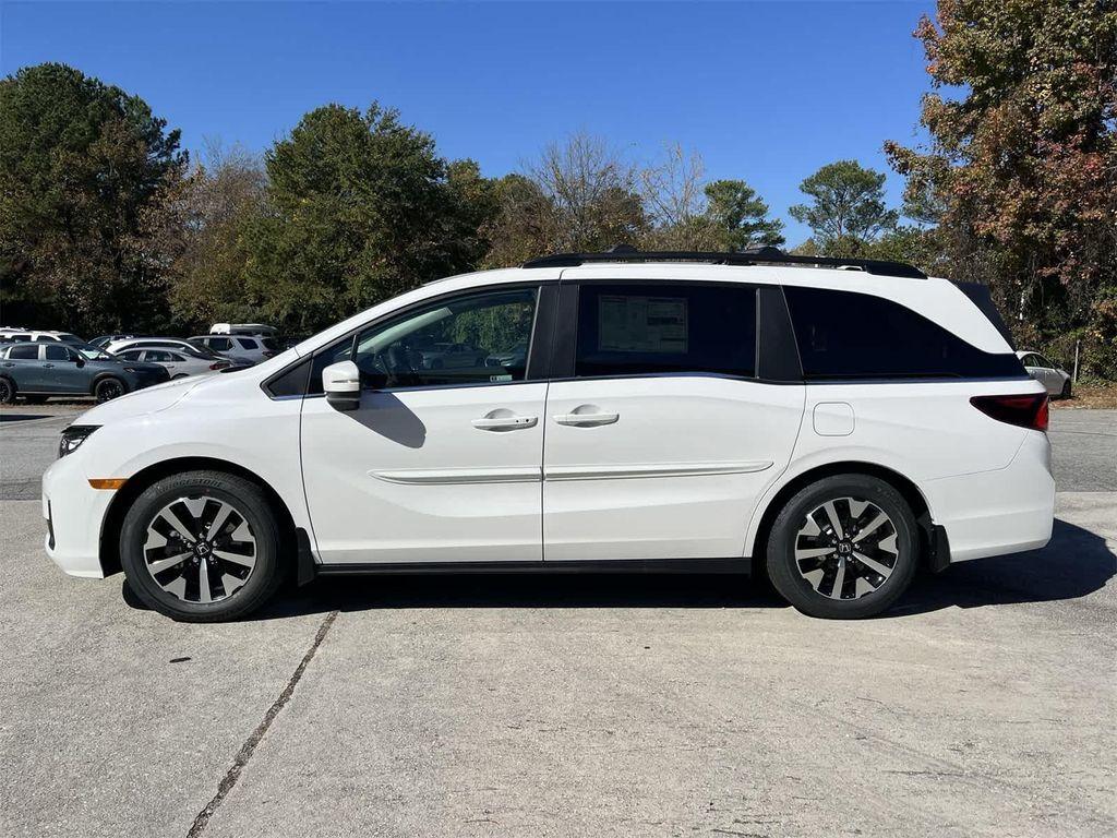 new 2026 Honda Odyssey car, priced at $46,140