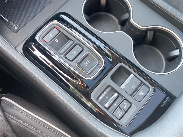new 2025 Honda Pilot car, priced at $56,705
