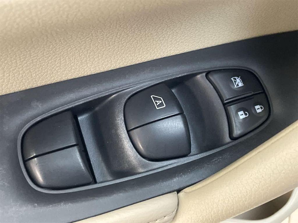 used 2015 Nissan Rogue car, priced at $10,800