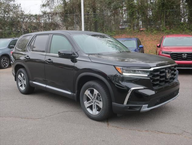new 2025 Honda Pilot car, priced at $44,950