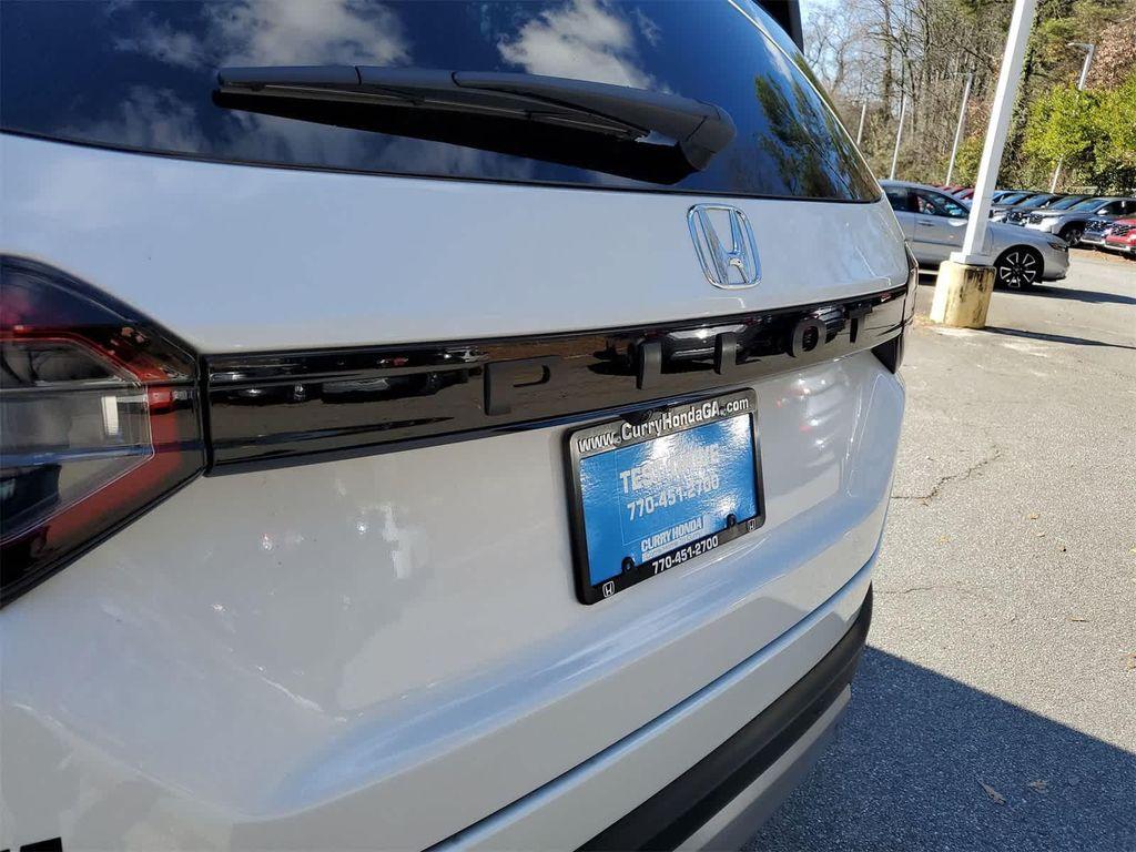 new 2025 Honda Pilot car, priced at $45,450