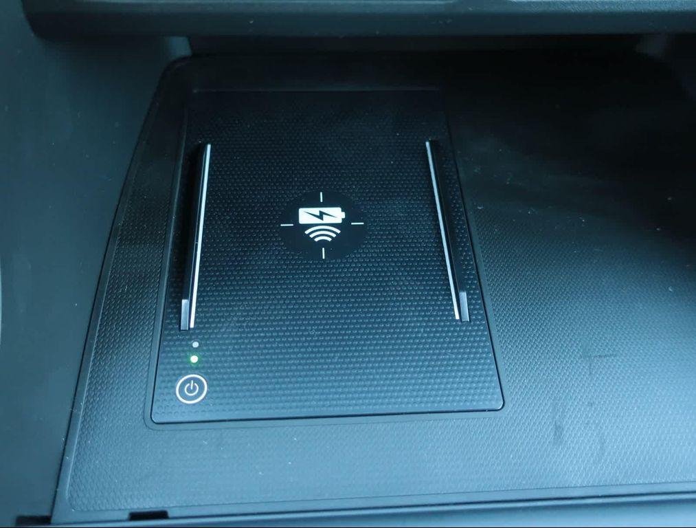 new 2025 Honda Pilot car, priced at $45,450