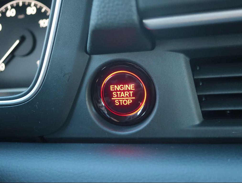 new 2025 Honda Pilot car, priced at $45,450