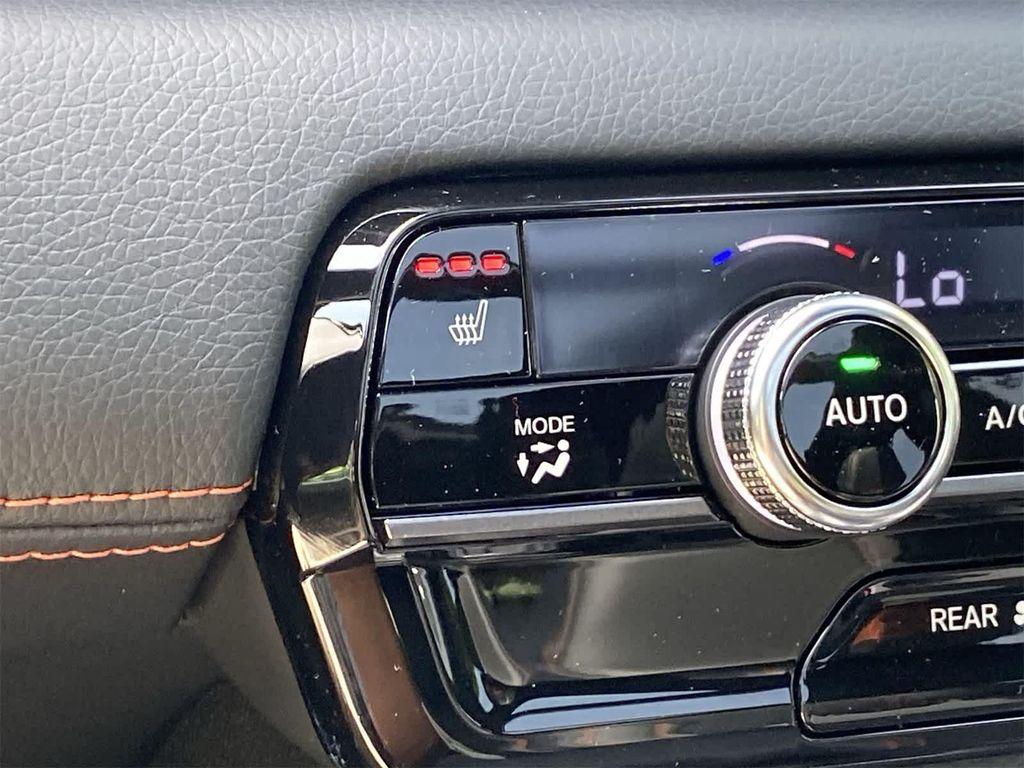 new 2025 Honda Pilot car, priced at $51,350