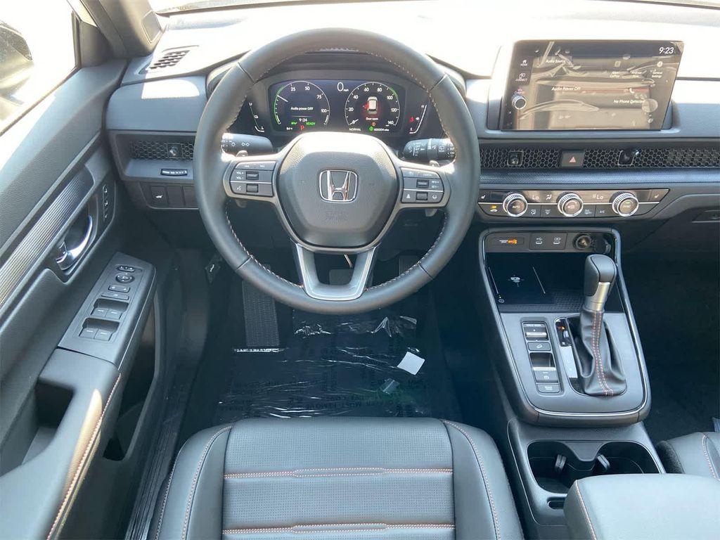 new 2026 Honda CR-V Hybrid car, priced at $40,575