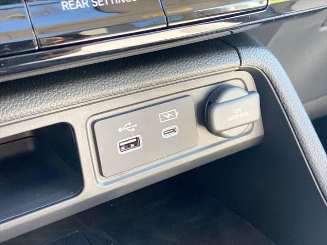 new 2025 Honda Pilot car, priced at $51,050