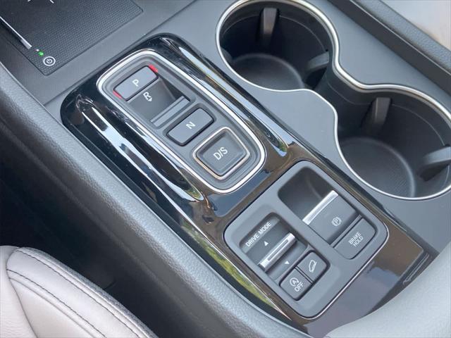 new 2025 Honda Pilot car, priced at $51,050