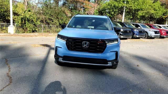 new 2025 Honda Pilot car, priced at $51,255