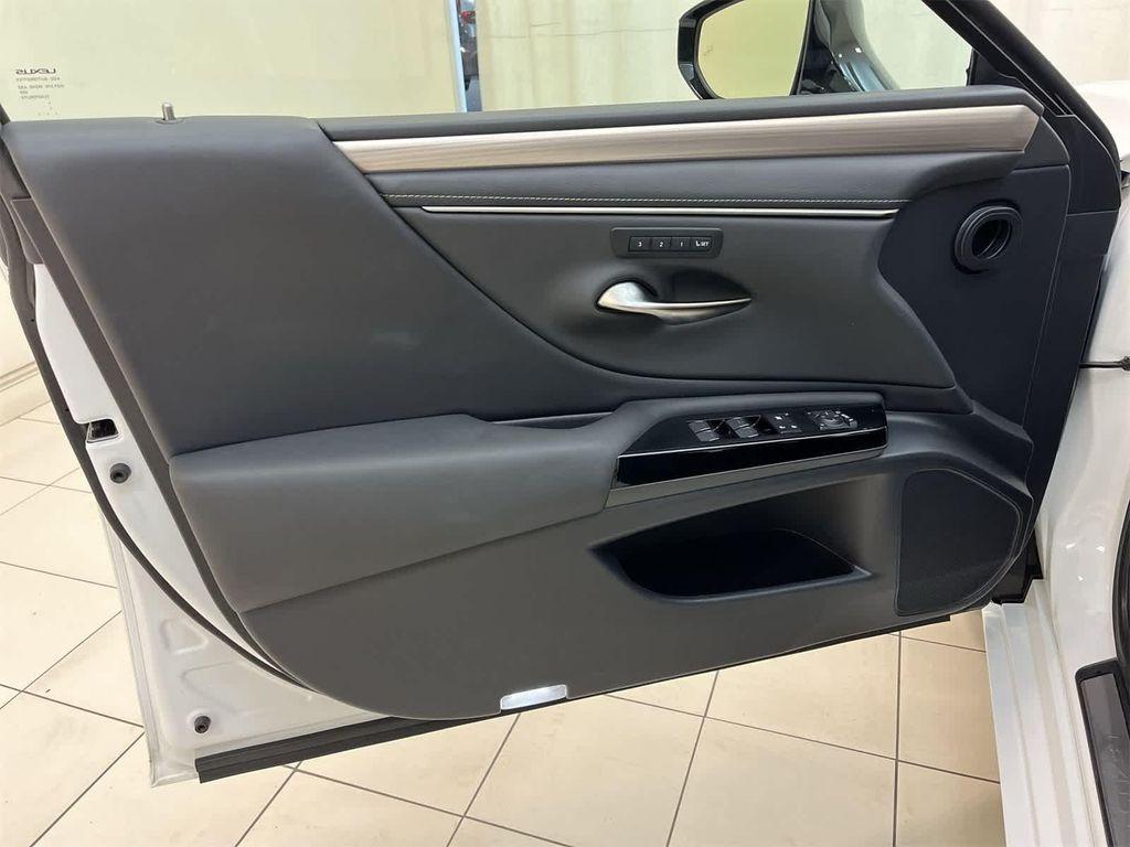 used 2022 Lexus ES 350 car, priced at $34,080
