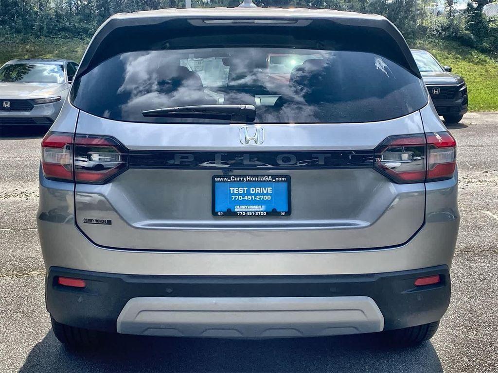new 2025 Honda Pilot car, priced at $44,995