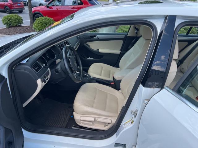 used 2017 Volkswagen Jetta car, priced at $14,526