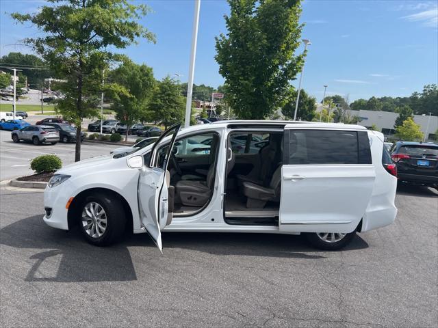 used 2019 Chrysler Pacifica car, priced at $16,219