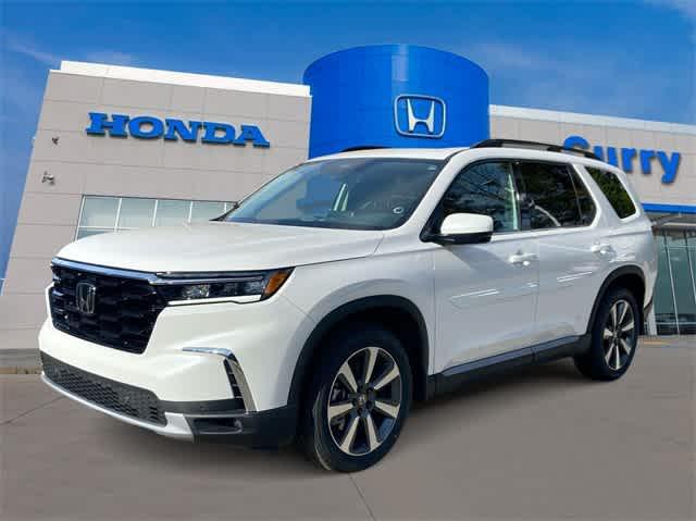 new 2025 Honda Pilot car, priced at $51,450