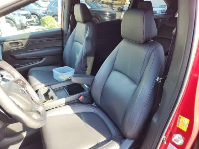 used 2023 Honda Odyssey car, priced at $37,989