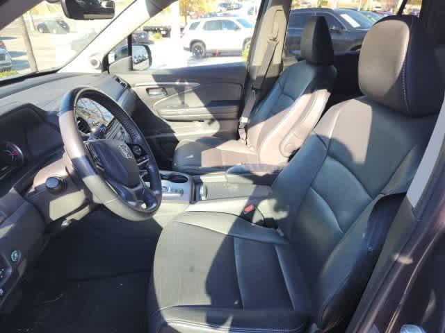 used 2021 Honda Pilot car, priced at $29,989