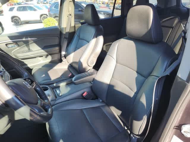 used 2021 Honda Pilot car, priced at $29,989