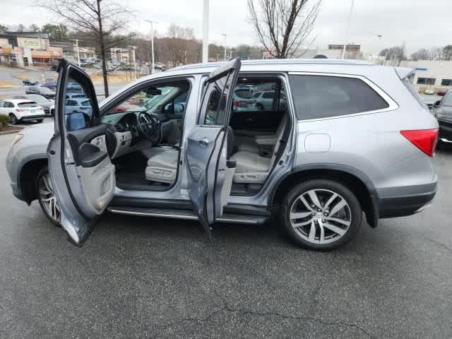 used 2016 Honda Pilot car, priced at $21,375