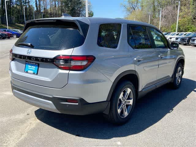 new 2025 Honda Pilot car, priced at $46,995