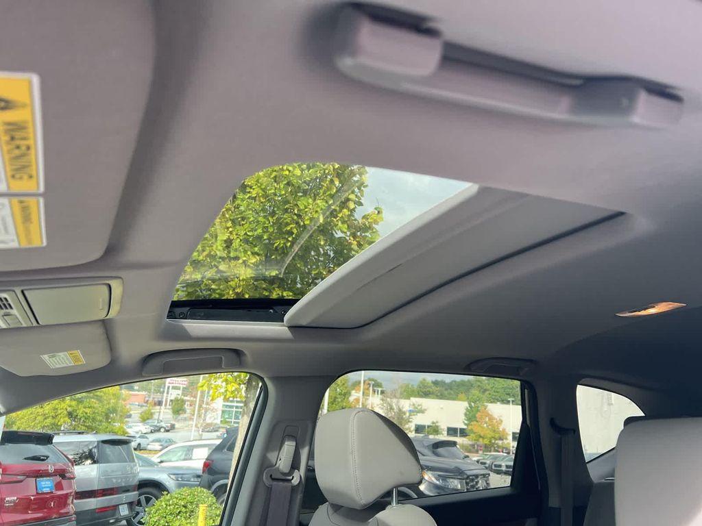 used 2022 Honda CR-V Hybrid car, priced at $30,746