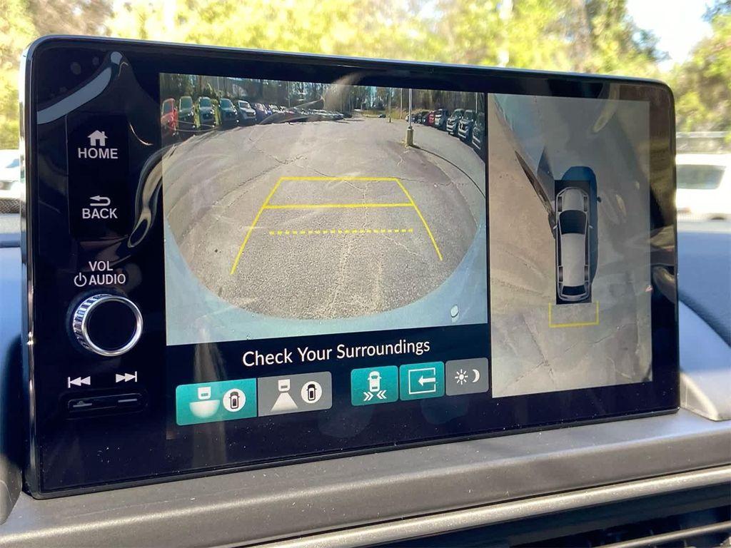 new 2025 Honda Pilot car, priced at $54,575