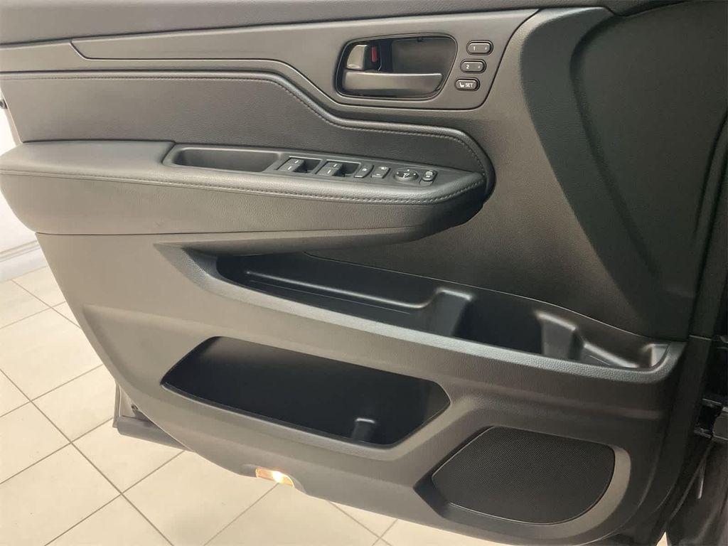 used 2023 Honda Odyssey car, priced at $39,500