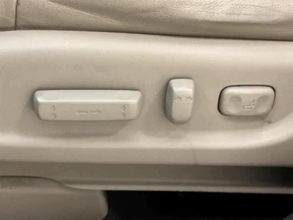 used 2014 Honda CR-V car, priced at $13,999