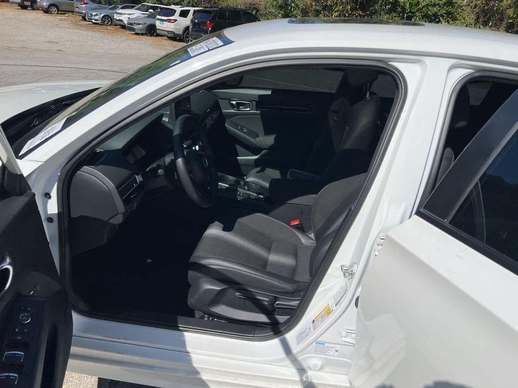 used 2025 Honda Civic Hybrid car, priced at $28,103