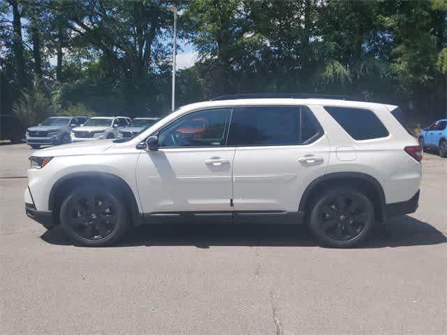 new 2025 Honda Pilot car, priced at $56,430