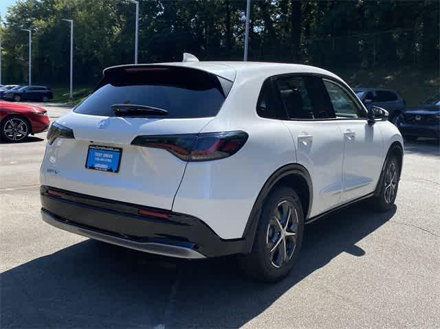 new 2025 Honda HR-V car, priced at $31,305