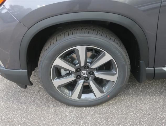 new 2025 Honda Pilot car, priced at $54,530