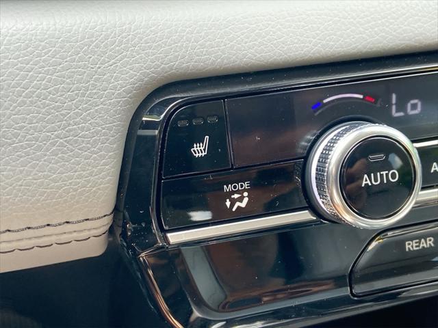 new 2025 Honda Pilot car, priced at $45,680