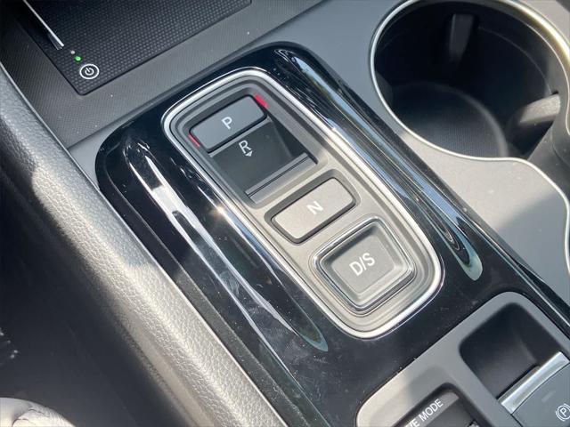 new 2025 Honda Pilot car, priced at $45,680