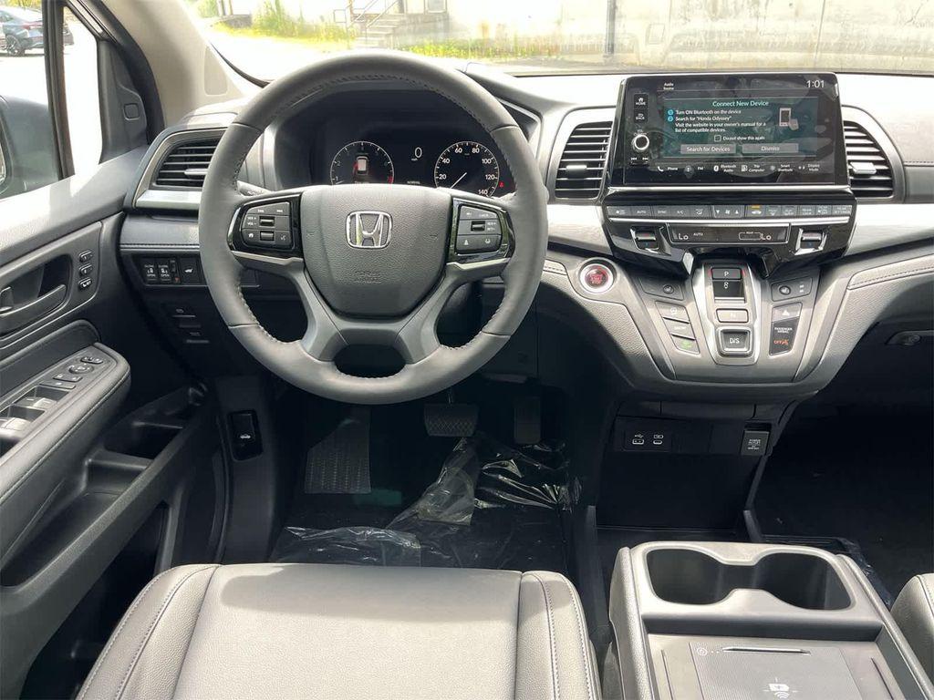 new 2026 Honda Odyssey car, priced at $45,320