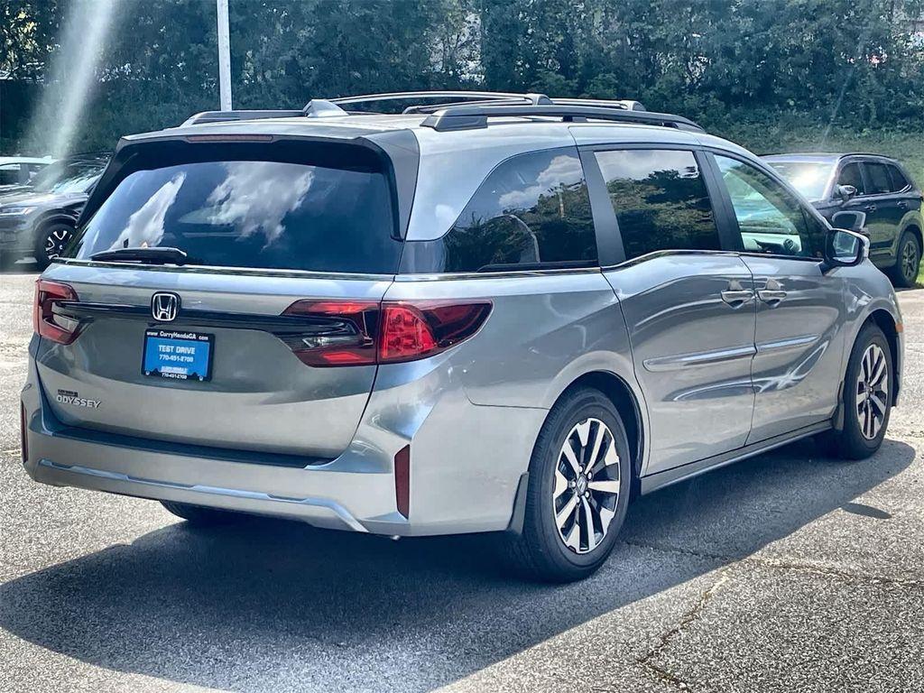 new 2026 Honda Odyssey car, priced at $45,250