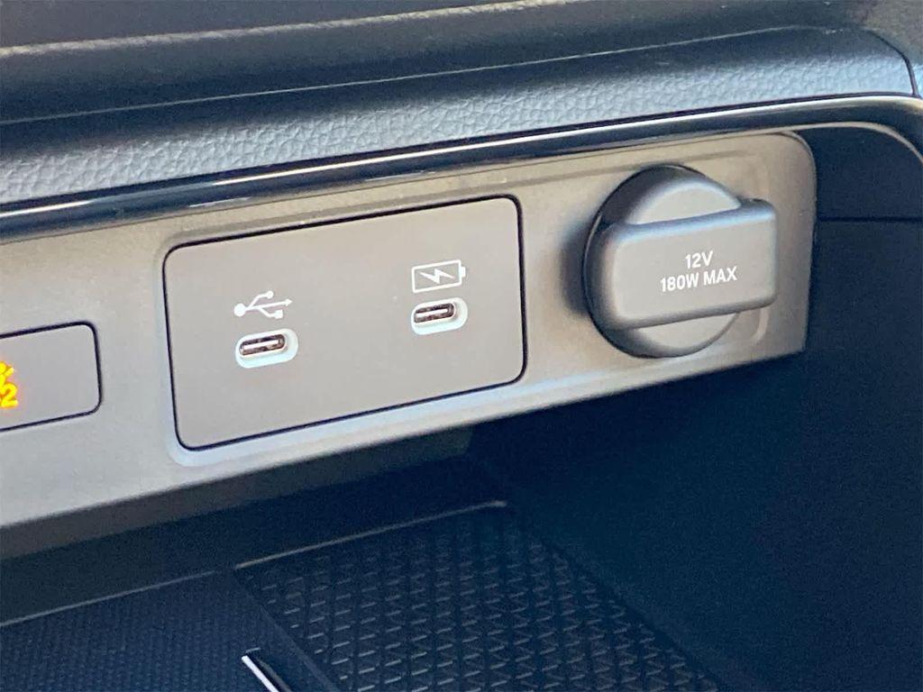 new 2026 Honda CR-V Hybrid car, priced at $40,630