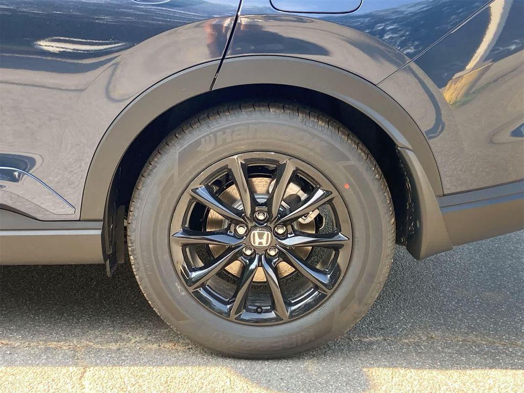 new 2026 Honda CR-V Hybrid car, priced at $40,175