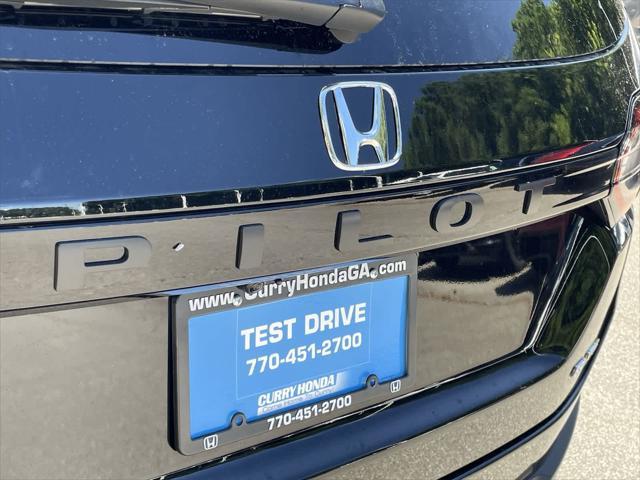new 2025 Honda Pilot car, priced at $55,260