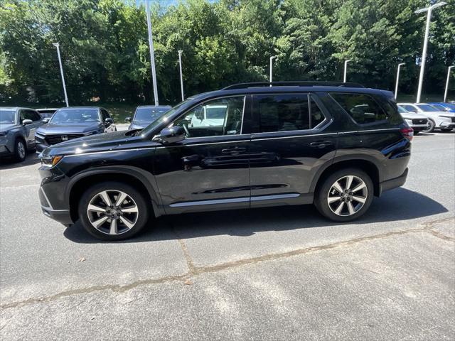 new 2025 Honda Pilot car, priced at $55,260