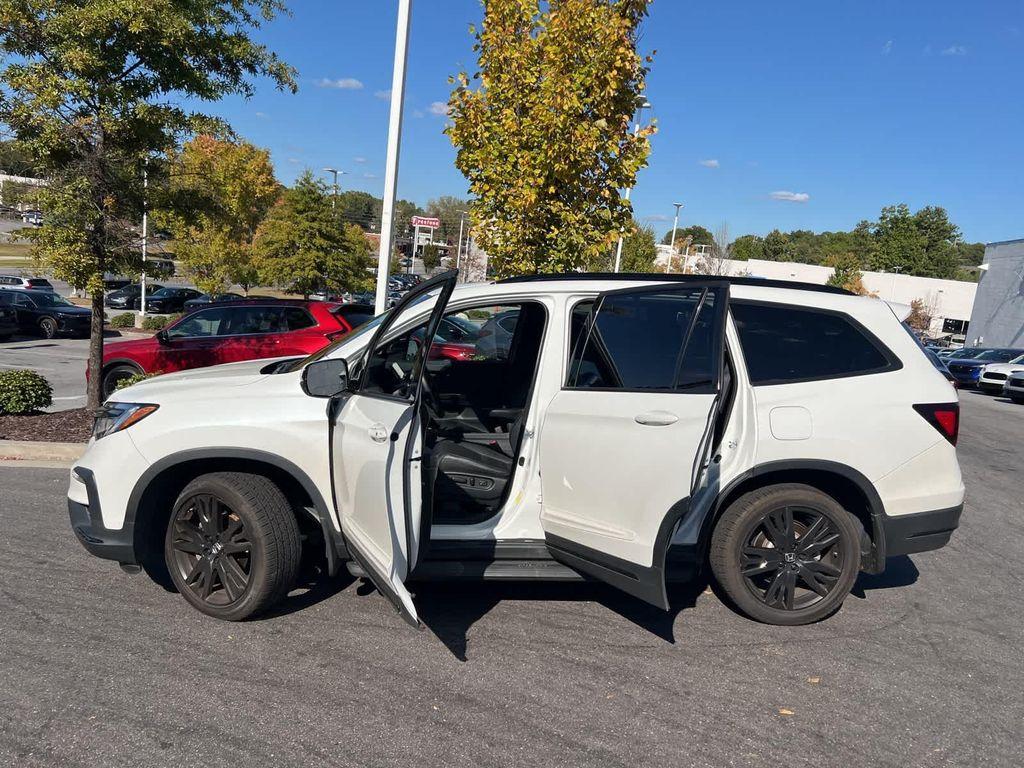 used 2021 Honda Pilot car, priced at $32,469