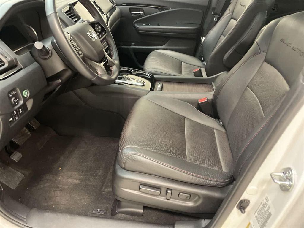 used 2021 Honda Pilot car, priced at $31,999