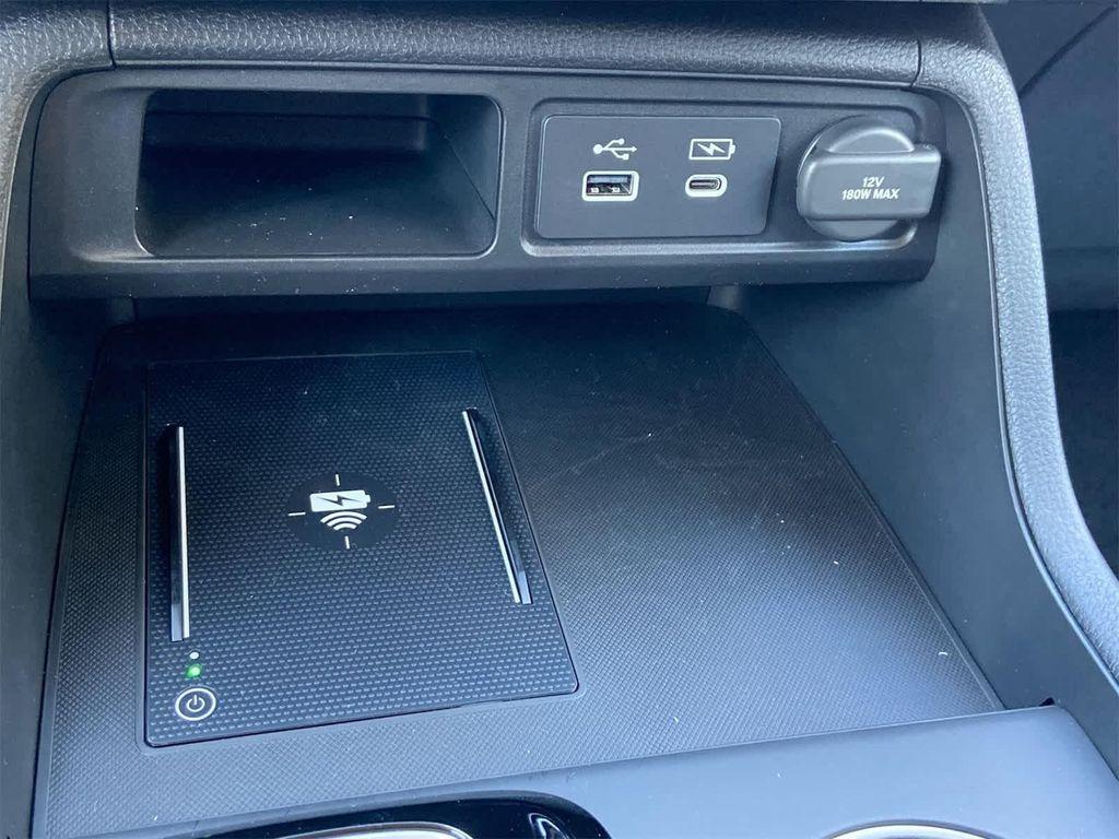 new 2025 Honda Pilot car, priced at $49,450