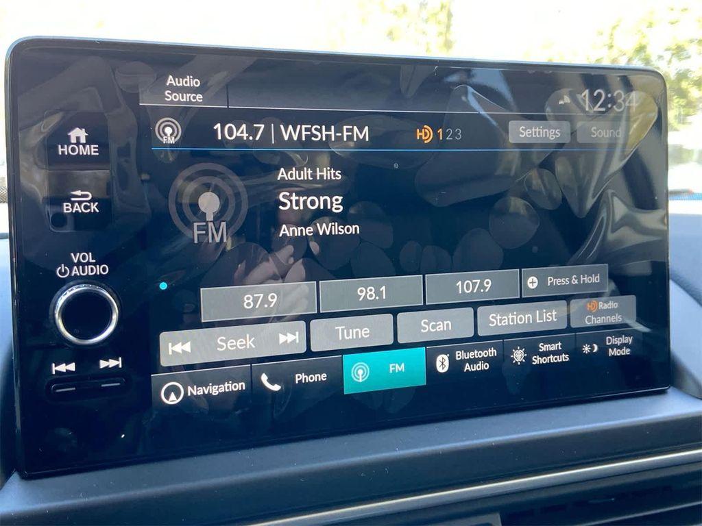 new 2025 Honda Pilot car, priced at $49,450