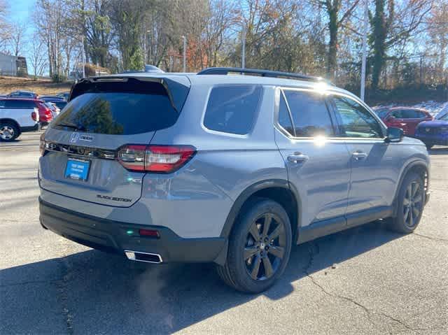 new 2025 Honda Pilot car, priced at $56,485