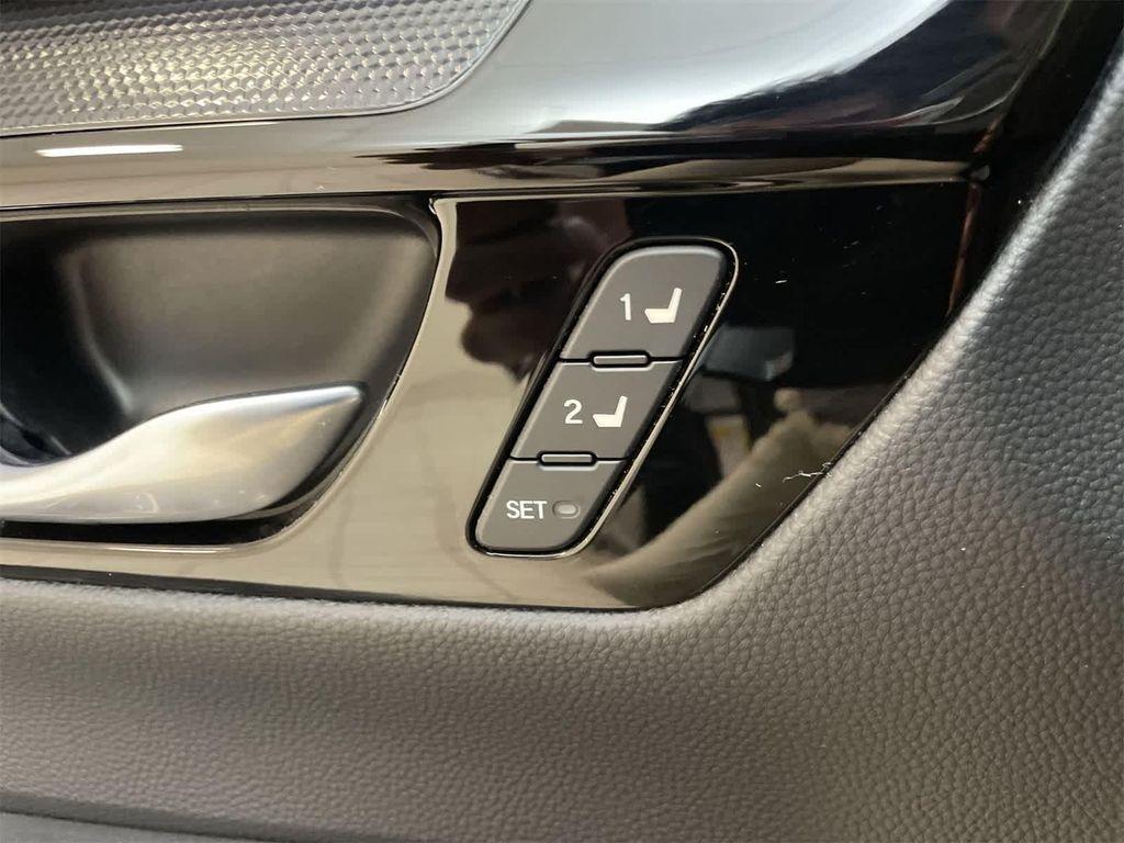 used 2024 Honda CR-V car, priced at $33,200