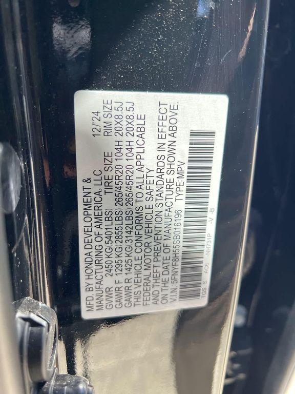 used 2025 Honda Passport car, priced at $38,511