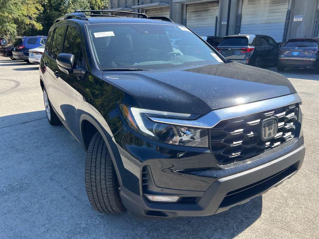 used 2025 Honda Passport car, priced at $38,511