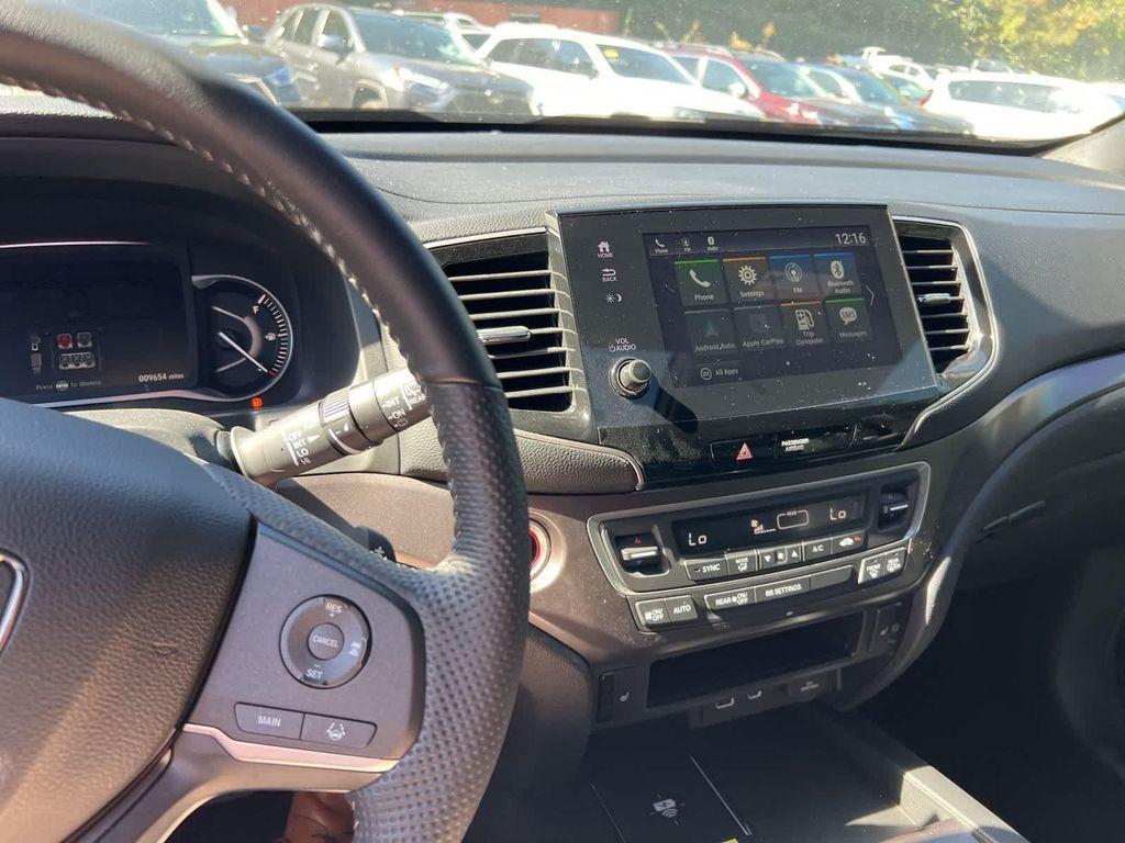 used 2025 Honda Passport car, priced at $38,511