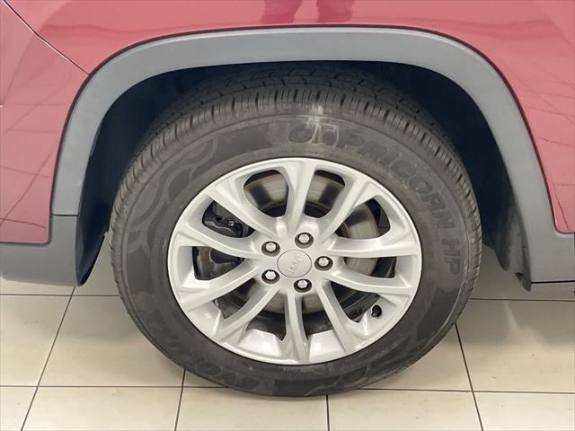 used 2020 Jeep Cherokee car, priced at $13,684
