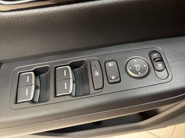 used 2025 Honda CR-V car, priced at $35,247