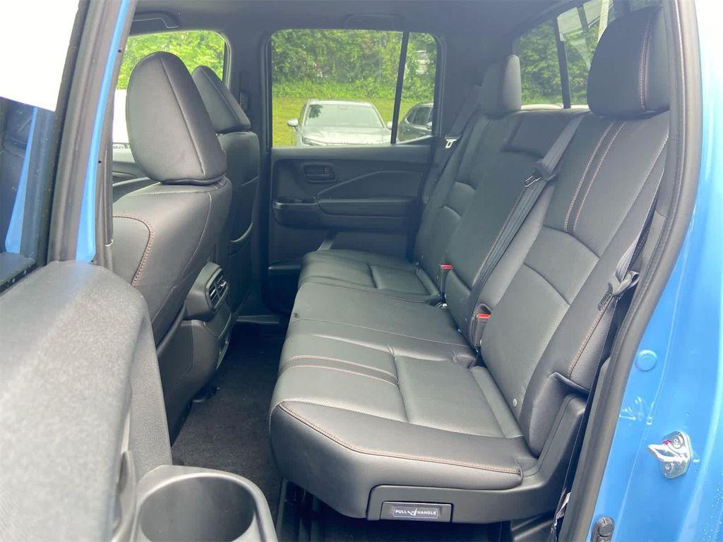 new 2025 Honda Ridgeline car, priced at $49,185